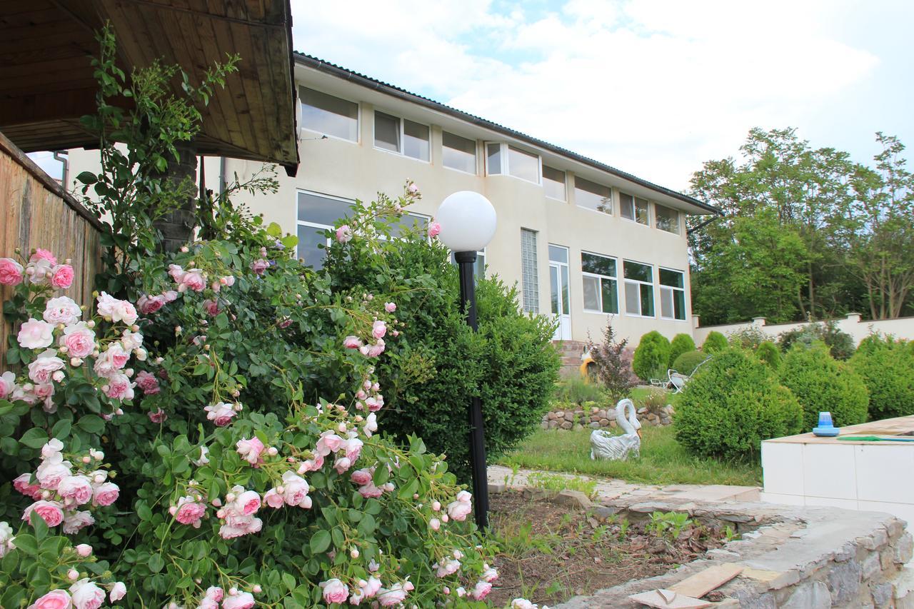 Hotel Constancia Kamianets-Podilskyi Exterior foto