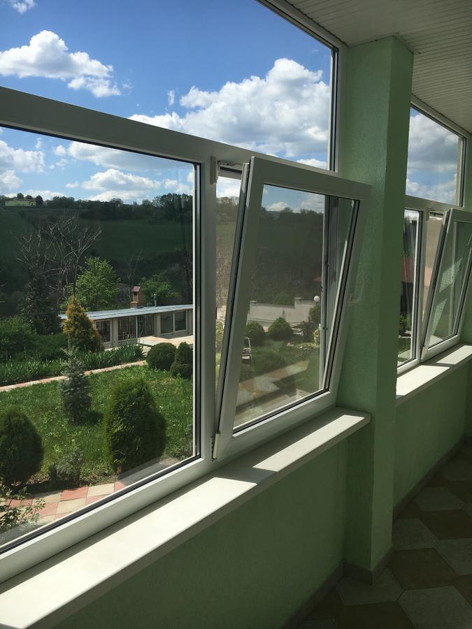 Hotel Constancia Kamianets-Podilskyi Exterior foto